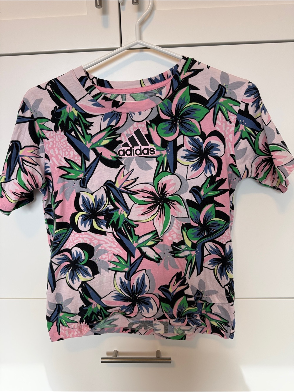adidas Pink Floral Graphic Short Sleeve Tee girls xl